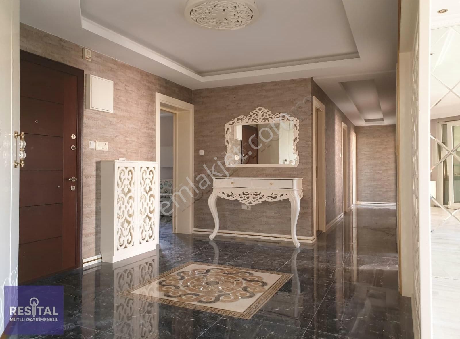 Rs Mutlu Yüzüncüyıl Bursel Sitesi Havuzlu 4+1 Kiralık Daire