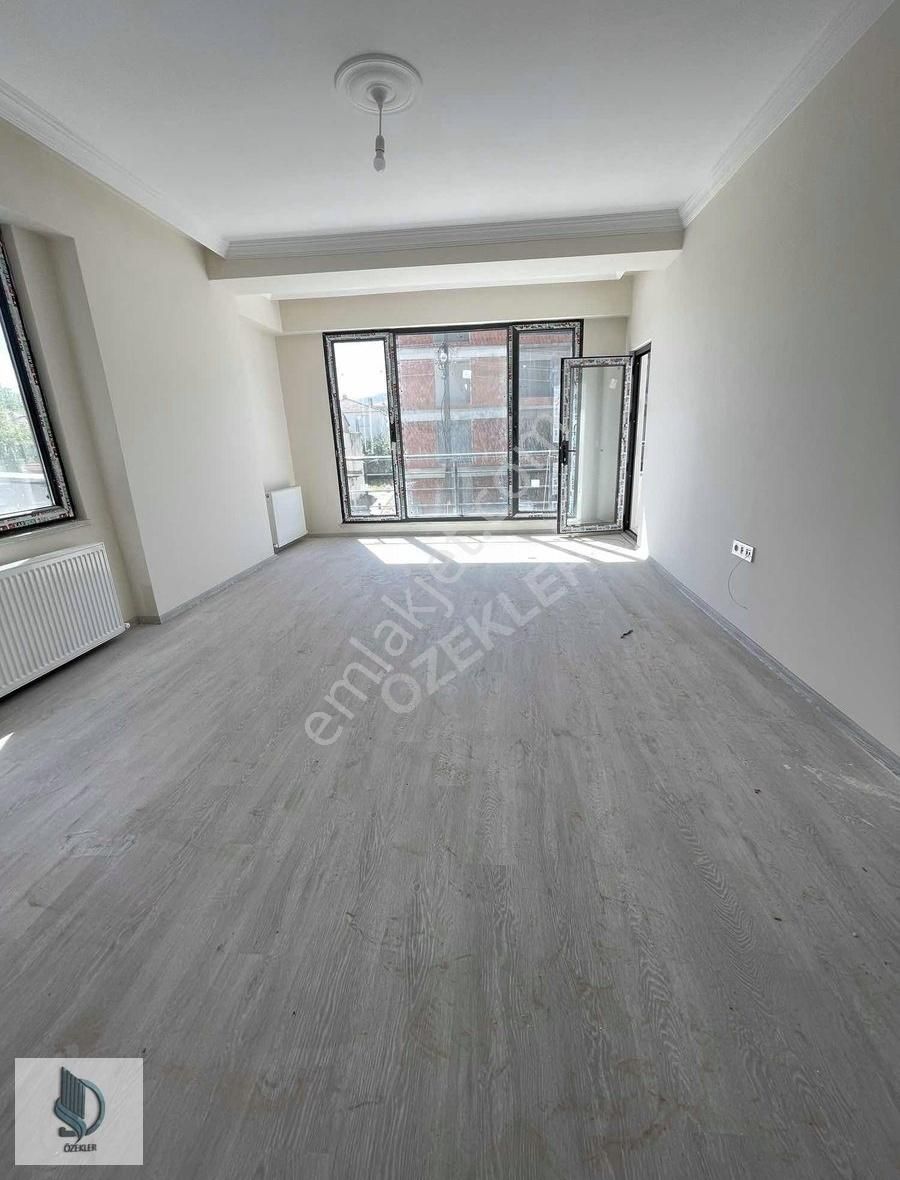 Yeni Bina Ara Kat 3+1 Geniş Ferah Lüks Daire Otoparklı - Görsel 29