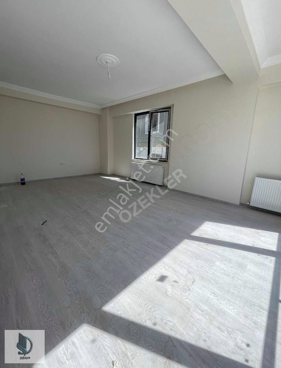 Yeni Bina Ara Kat 3+1 Geniş Ferah Lüks Daire Otoparklı - Görsel 5
