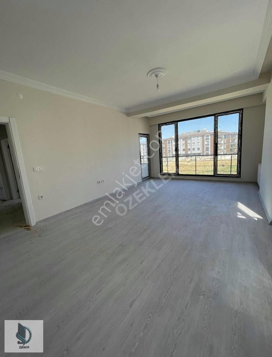 Yeni Bina Ara Kat 3+1 Geniş Ferah Lüks Daire Otoparklı - Görsel 28
