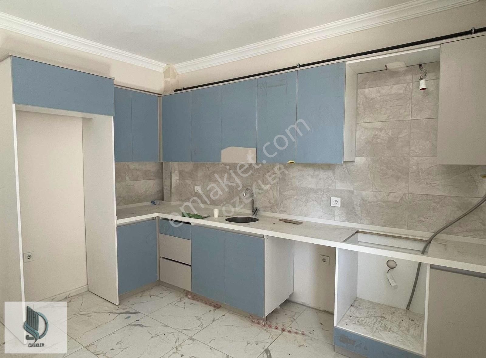 Yeni Bina Ara Kat 3+1 Geniş Ferah Lüks Daire Otoparklı - Görsel 10