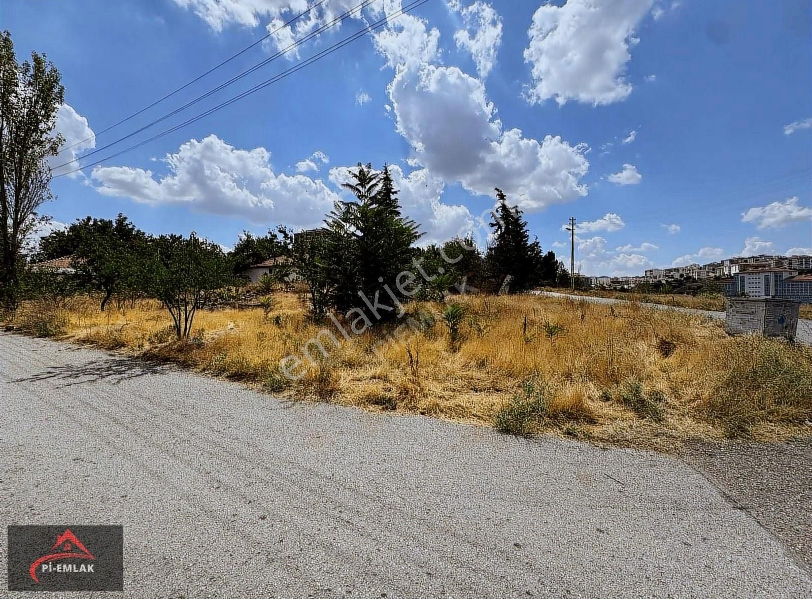Pi- Emlak'tan Beşikkaya Kupon Arsa - Görsel 3