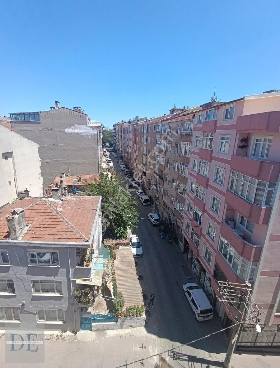 Atatürk Bulvarı Cadde Üzerinde 3+1 Satılık Geniş Daire - Görsel 3