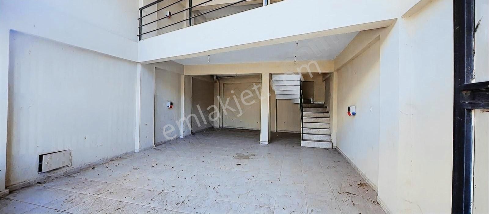 Karacabey Tabaklar'da Satılık 3 Katlı 165m² Dükkân - Görsel 4