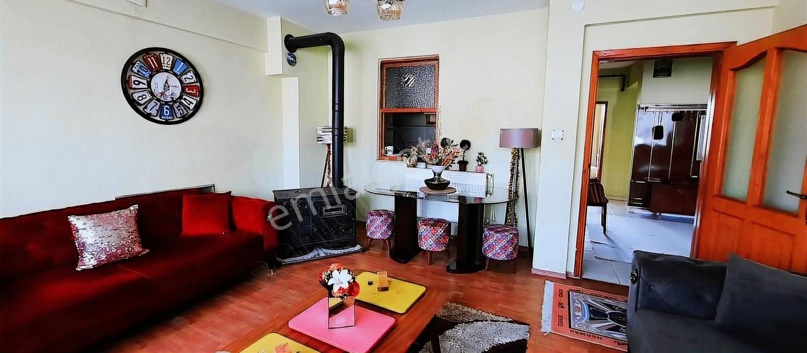 Bursa Karacabey Tavşanlı'da Kiralık 4.kat 2+1 Eşyalı Daire