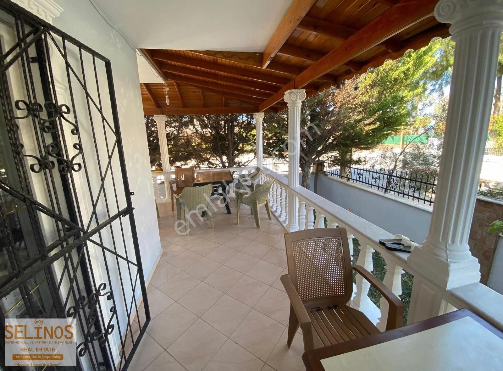 Dikili Merkeze Ve Denize Yakın 5+1 Triplex Villa - Görsel 19