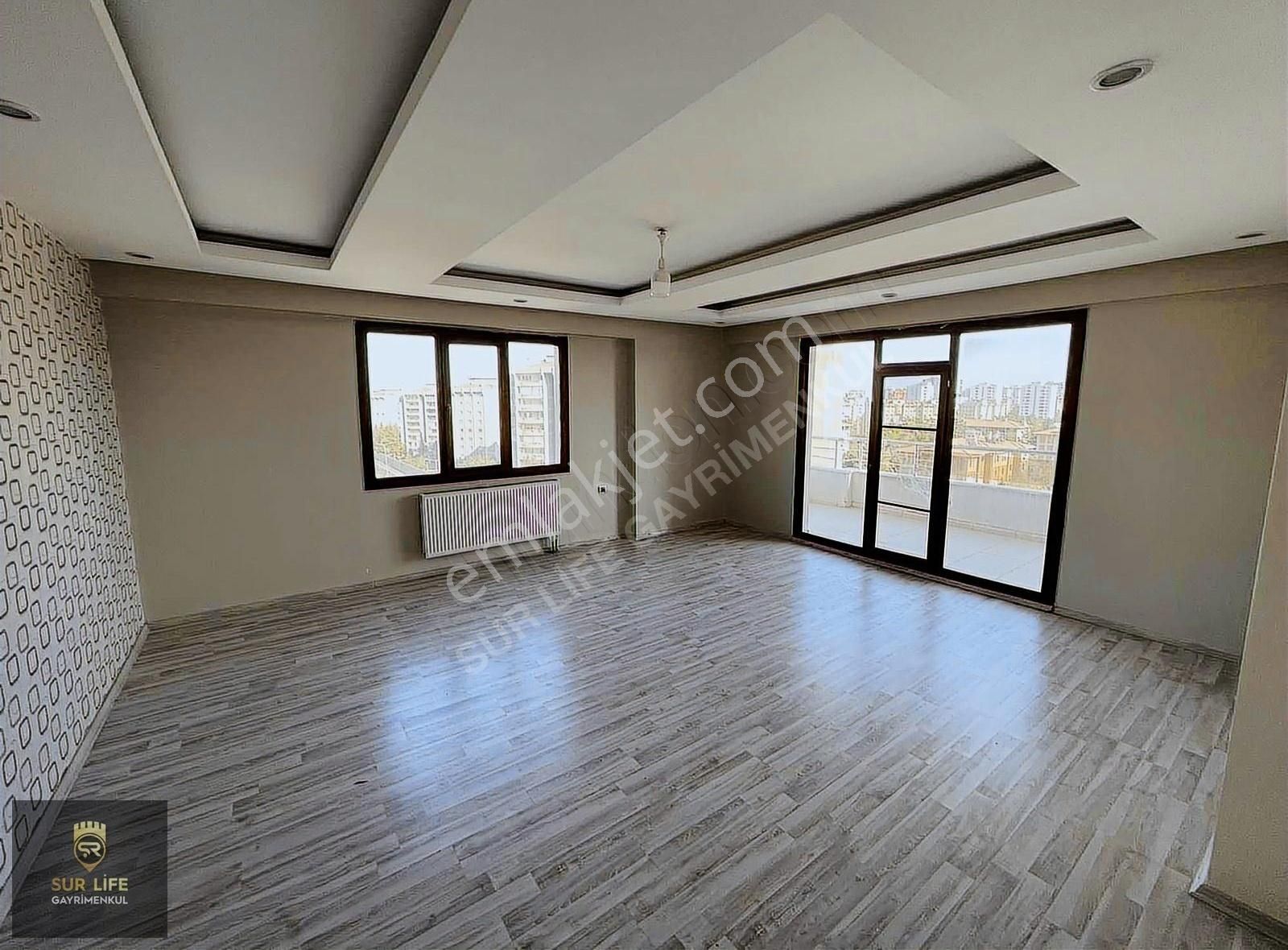 Sur Life Gayrimenkul'den Kiralık Daire