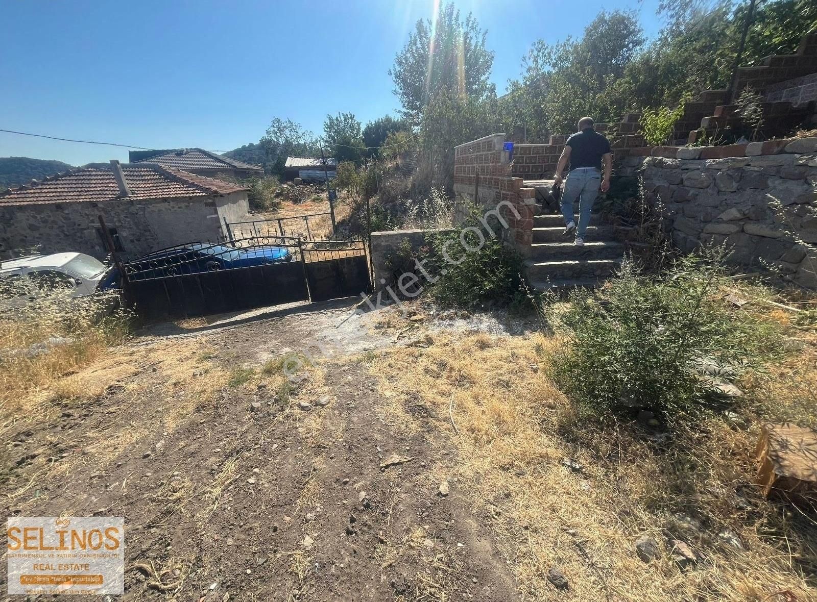 Bergama Merkeze Yakın Oturmaya Hazır Köy Evi - Görsel 33