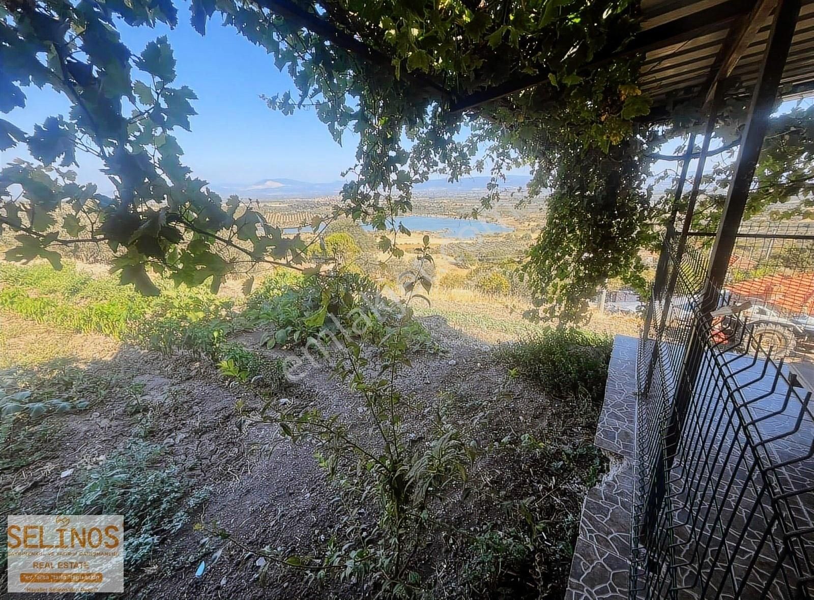 Bergama Merkeze Yakın Oturmaya Hazır Köy Evi - Görsel 13