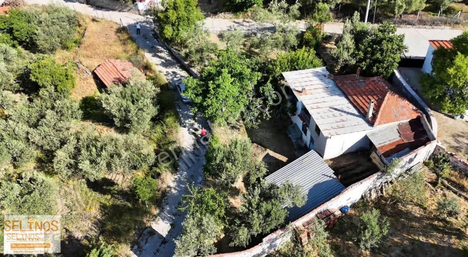 Kapukaya Mahallesinde Bahçeli Kargır 2 Katlı Ev - Görsel 18