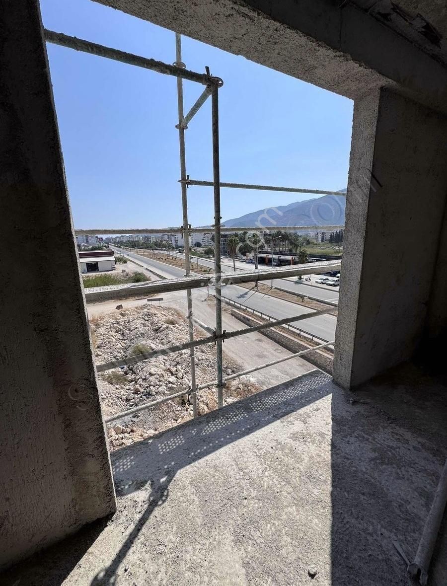 Kum Mahallesinde Ana Yola Sıfır 2+1 Daire - Görsel 13