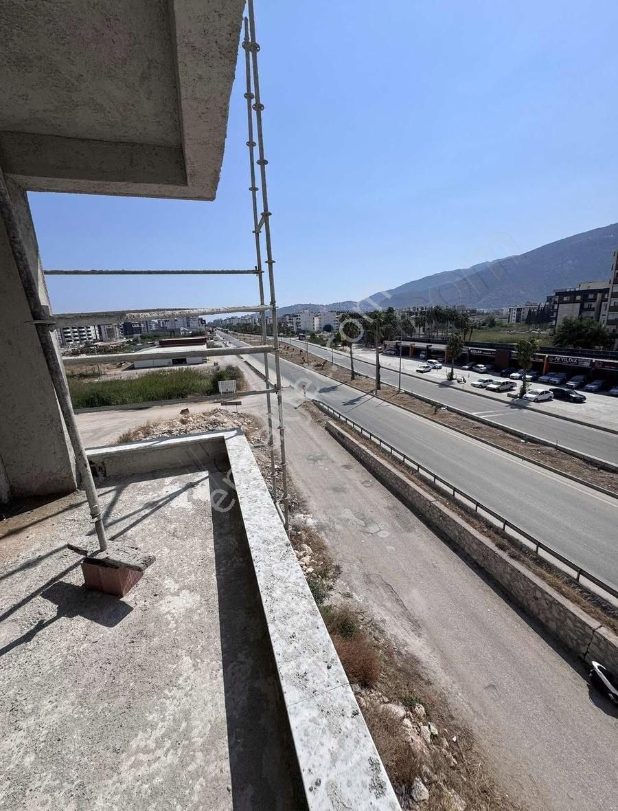 Kum Mahallesinde Ana Yola Sıfır 2+1 Daire - Görsel 3