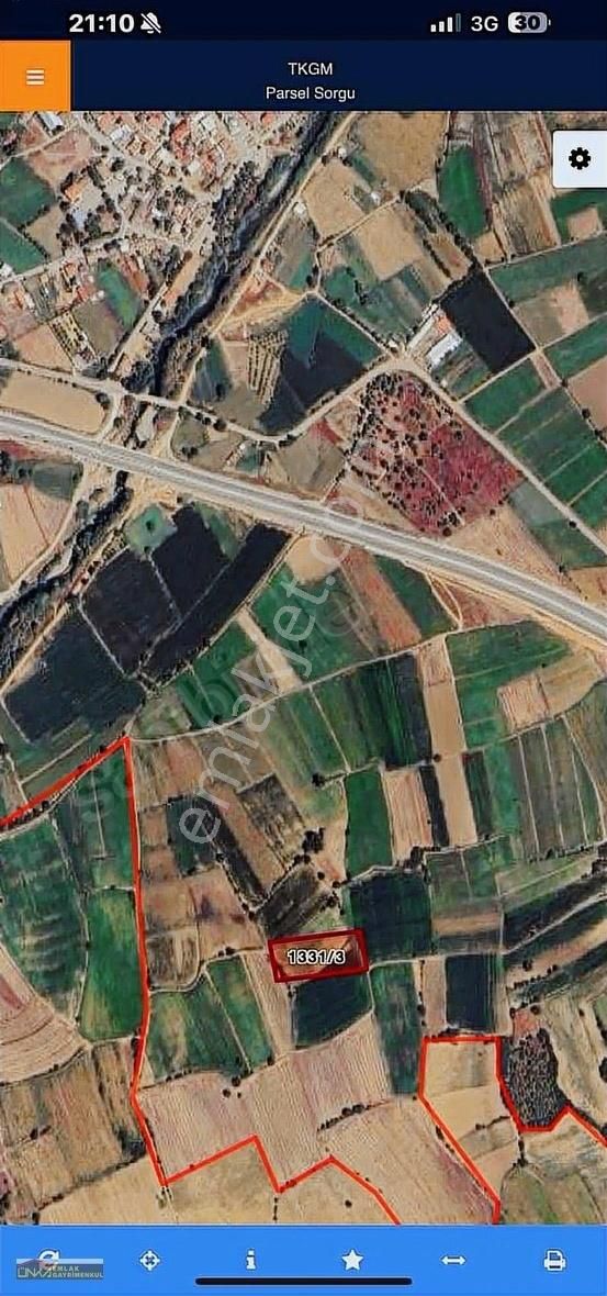 Resmi Yolu Mevcut Su Var Otobana Yakın - Görsel 2