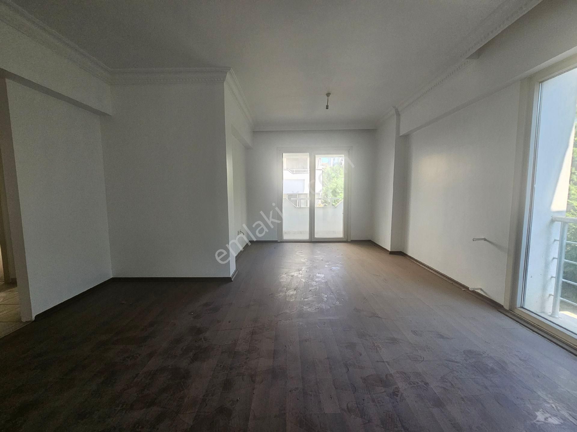 Silivri Yeni Mahalle Satılık 4+1 Normal Arakat Daıre - Görsel 5