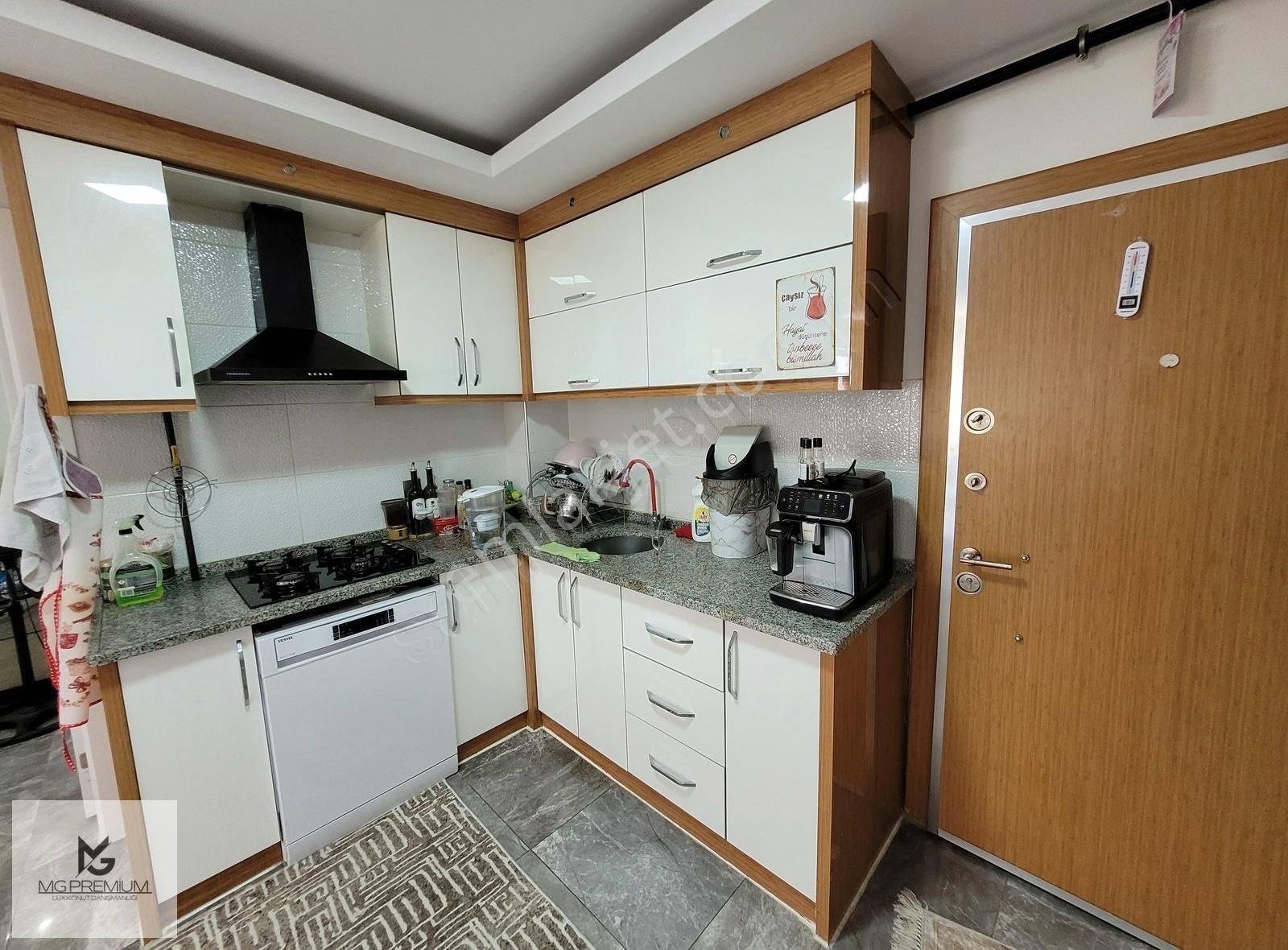 Mg Premium'dan Ulus'da Lunapark Karşısı Arakat Geniş 2+1 Apart - Görsel 3