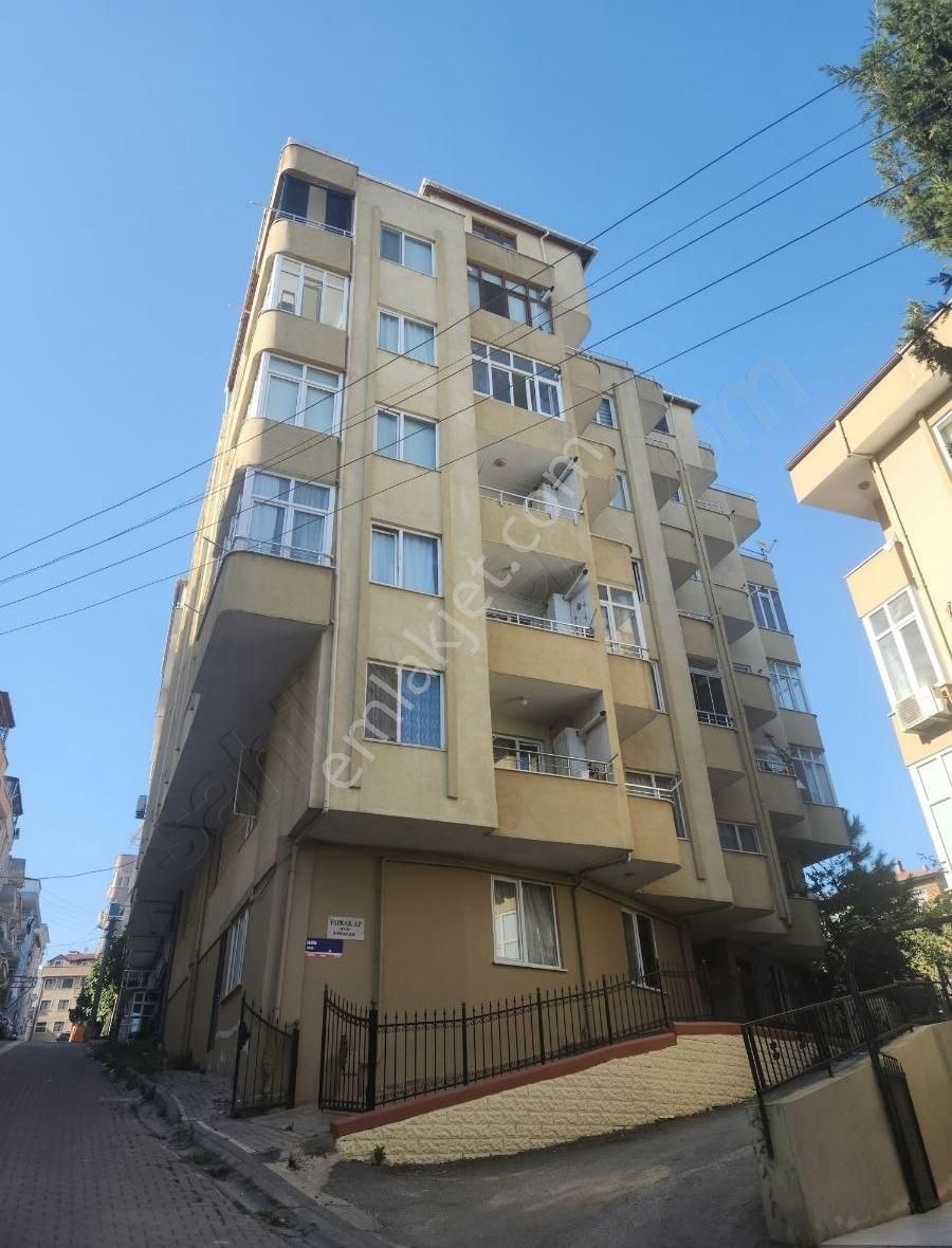 Denızcan Emlak Darica Merkezde Asansörlü 3+1 Arakat Daire