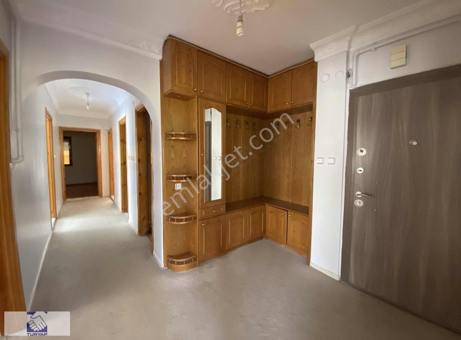 Mehmetçik Mahallesinde Kiralık 3+1 Daire