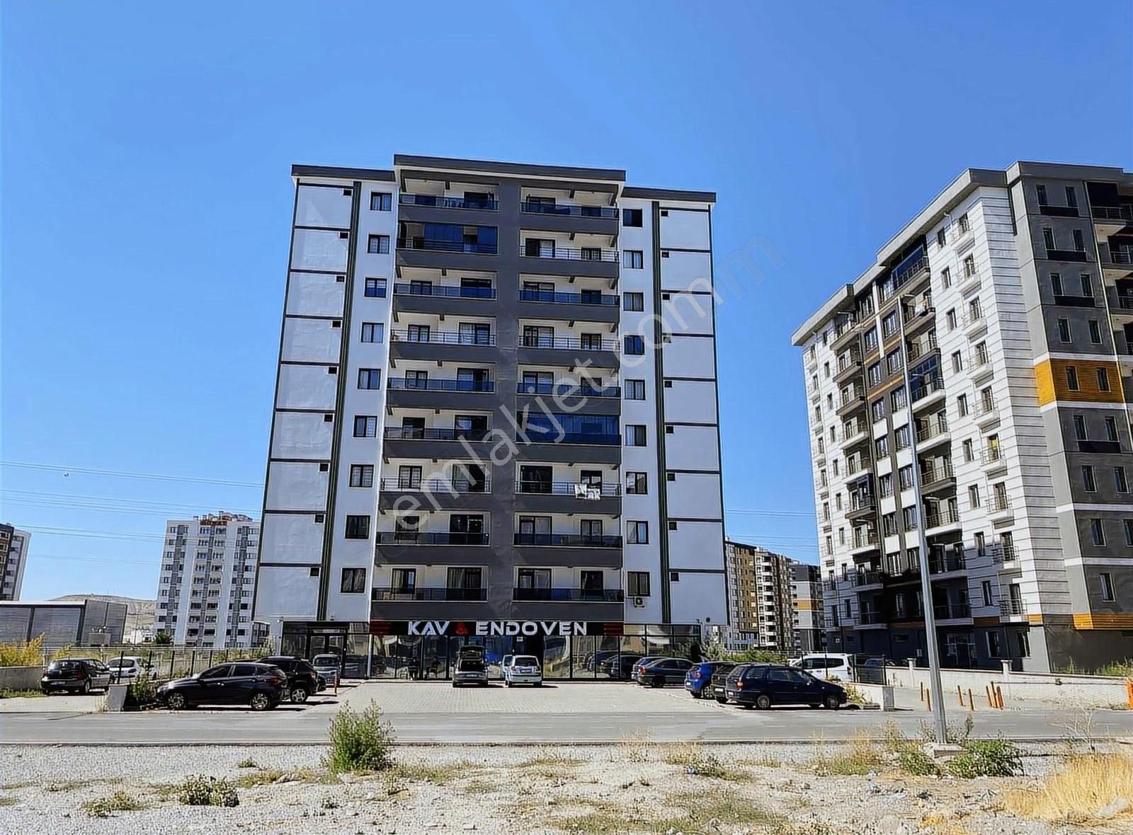 The Duru Team- Şehirhastanesi 4+0 Merkezi Kiralık Daire !!!