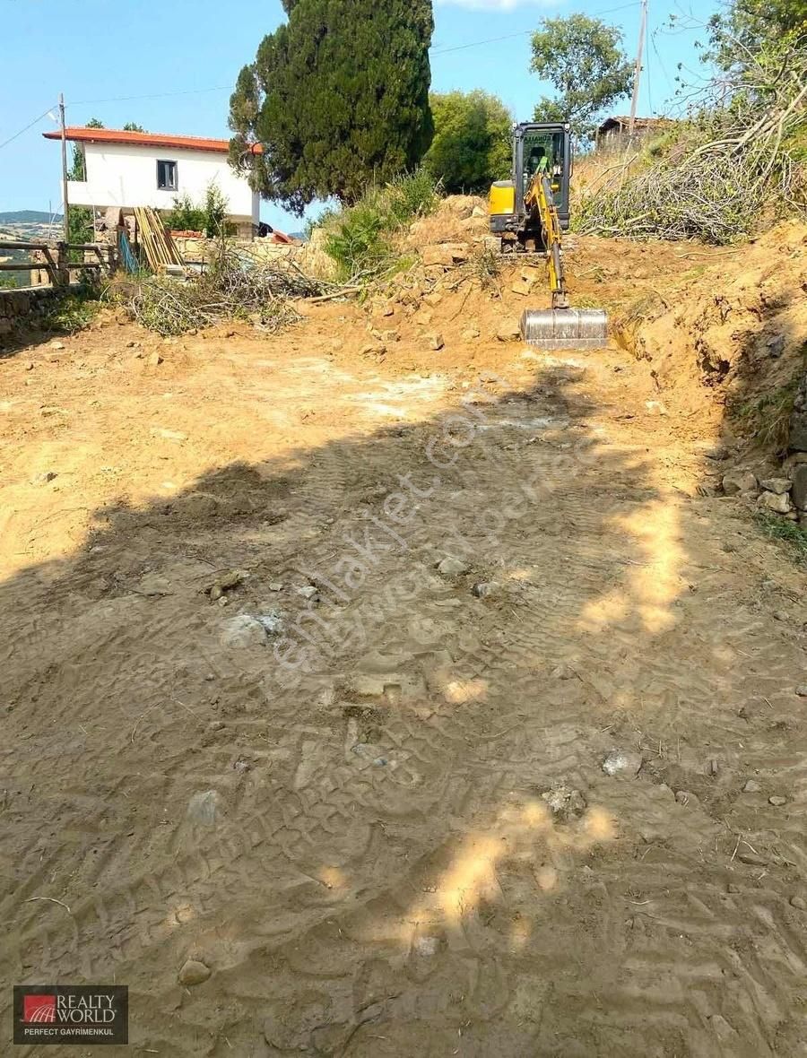 *realty World* Çanakkale Lapseki 'de Müstakil Ev 1.721m2 Arsa
