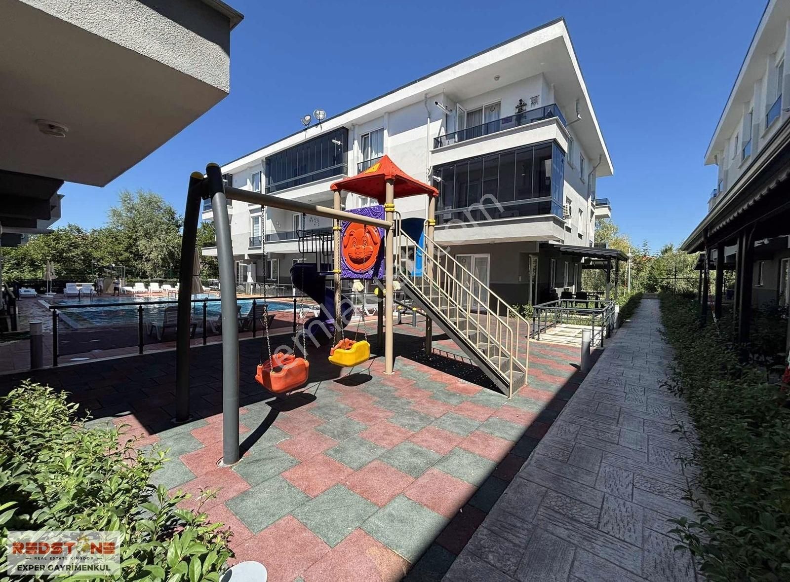 Havuzlu Lüks Sitede Özel Bahçe Kullanımlı Satılık Sıfır Daire - Görsel 24