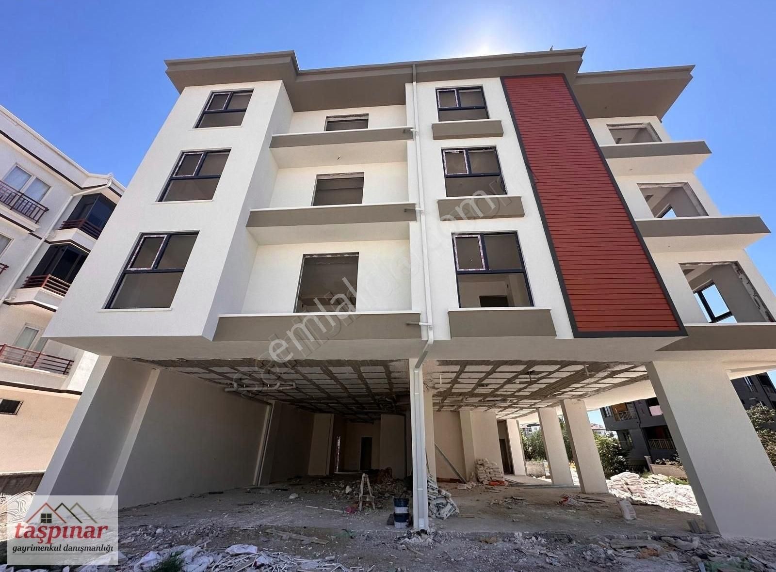 H.harmanı Mah. Loft Rezidans Arkası Satılık Eşyalı 1+1 Daire