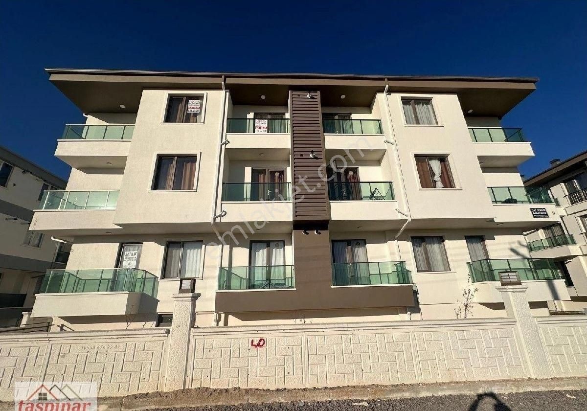 Taşpınar Gayrimenkul'denaratol İstiklal Mahallesi'ndeüniversite Bölgesindesite İçerisinde