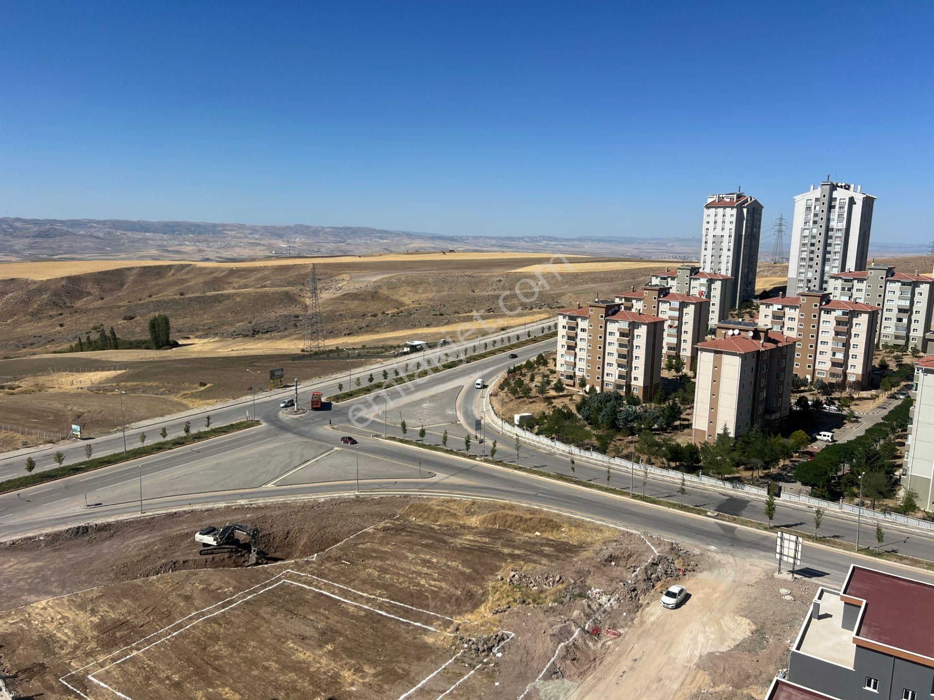 Etimesgut Yapracık Mah Sıfır 14.arakat Öncephe 3+1 Satılık Daire
