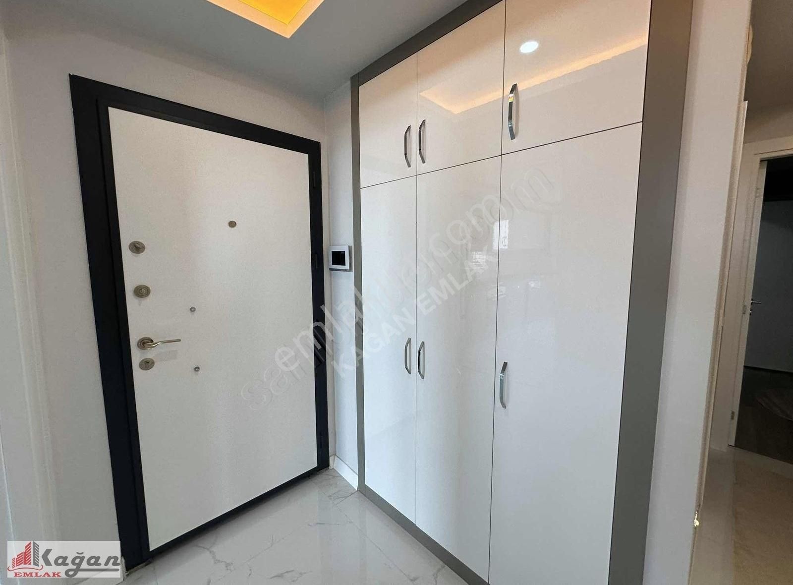 Masadağı 7/24 Güvenlik Havuz Doğalgaz Manzara Cam Balkon 2+1