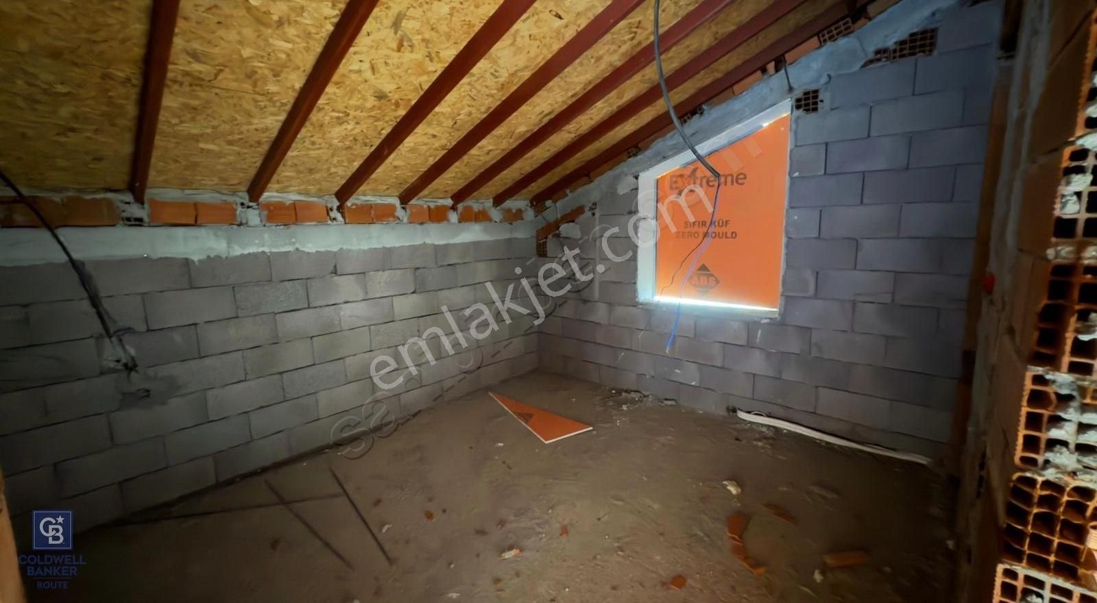 Cb.route'dan Dikili İsmetpaşada Havuzlu, Asansörlü 5+2 Villa!!! - Görsel 21