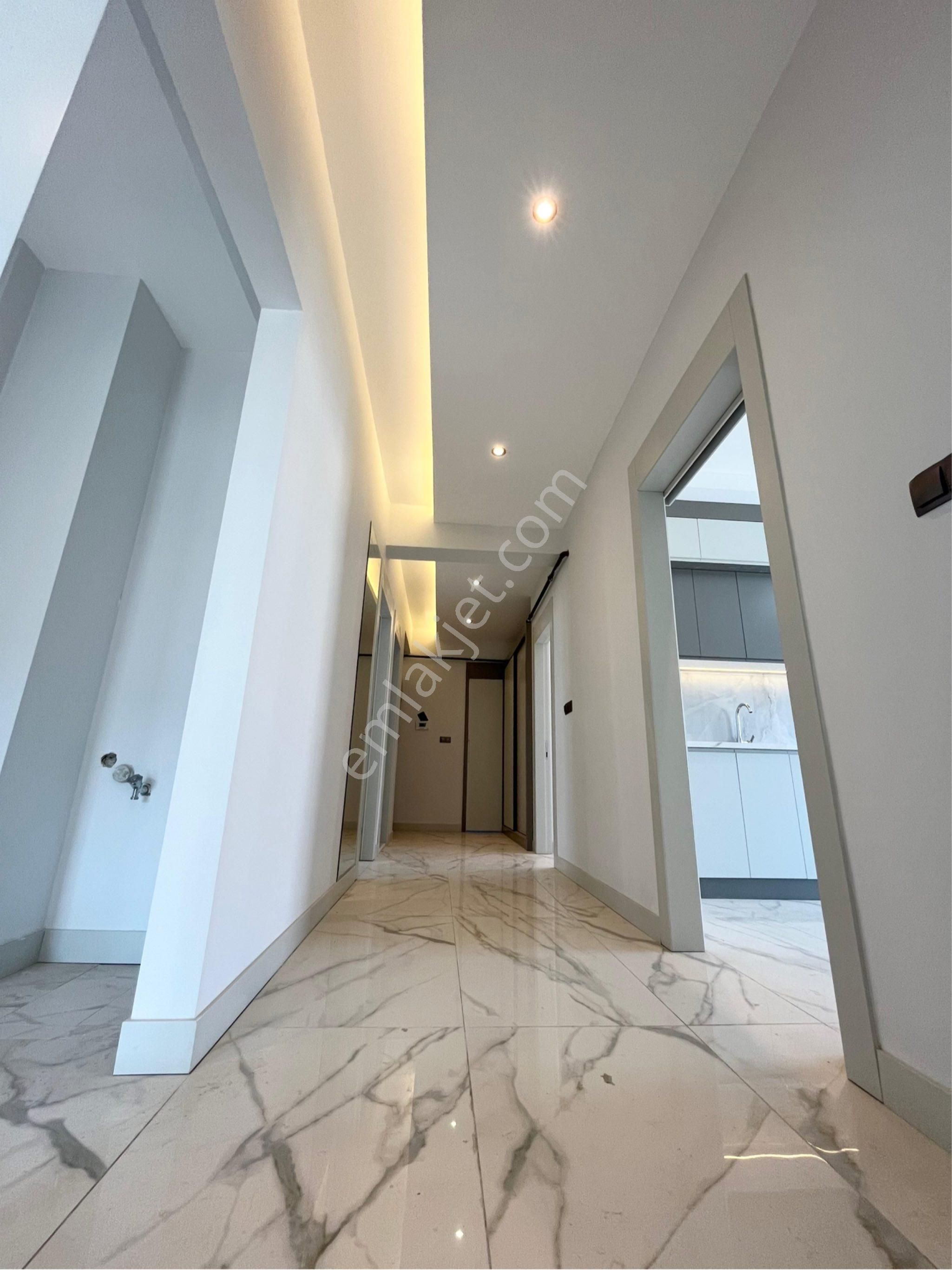 Adalette Sıfır Asansörlü Ebeveny Banyolu 3+1 180m2 Satılık Daireler - Görsel 16