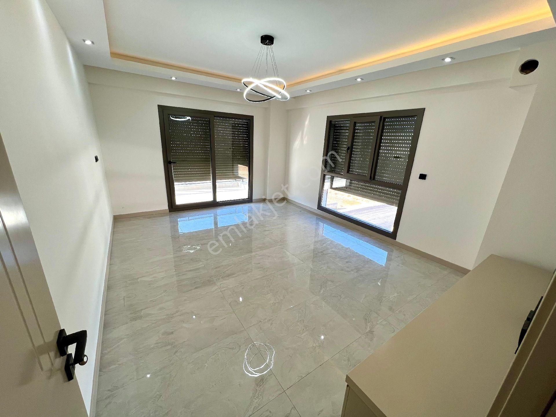 Yenişafak'ta Sıfır 110m² 2+1 Panjurlu Satılık Daireler - Görsel 4