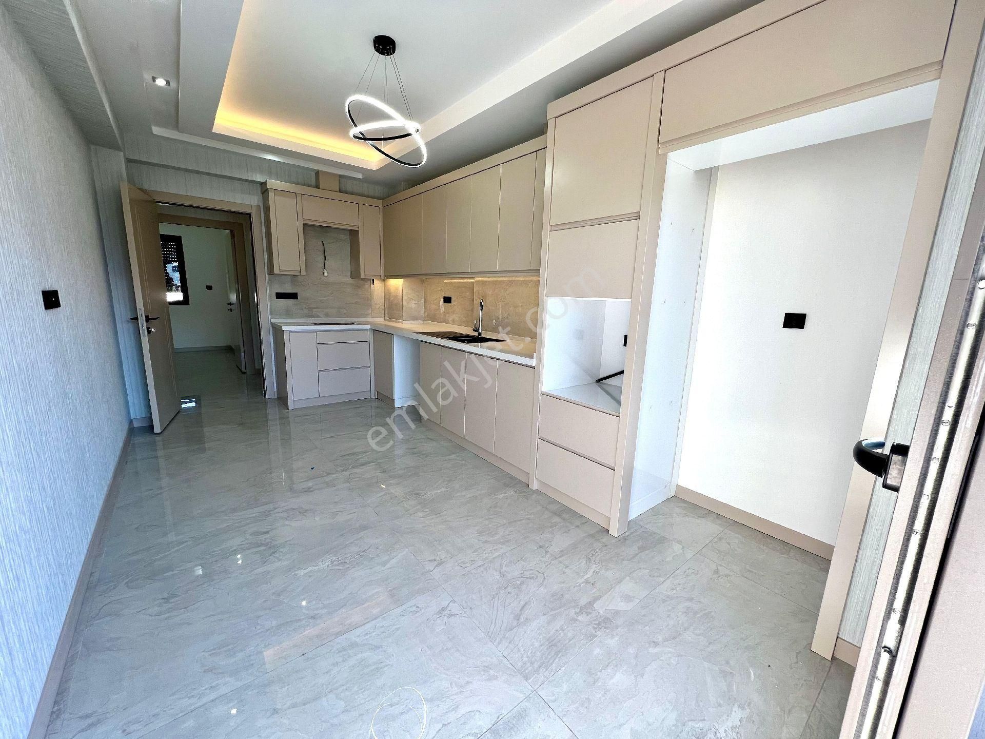 Yenişafak'ta Sıfır 110m² 2+1 Panjurlu Satılık Daireler