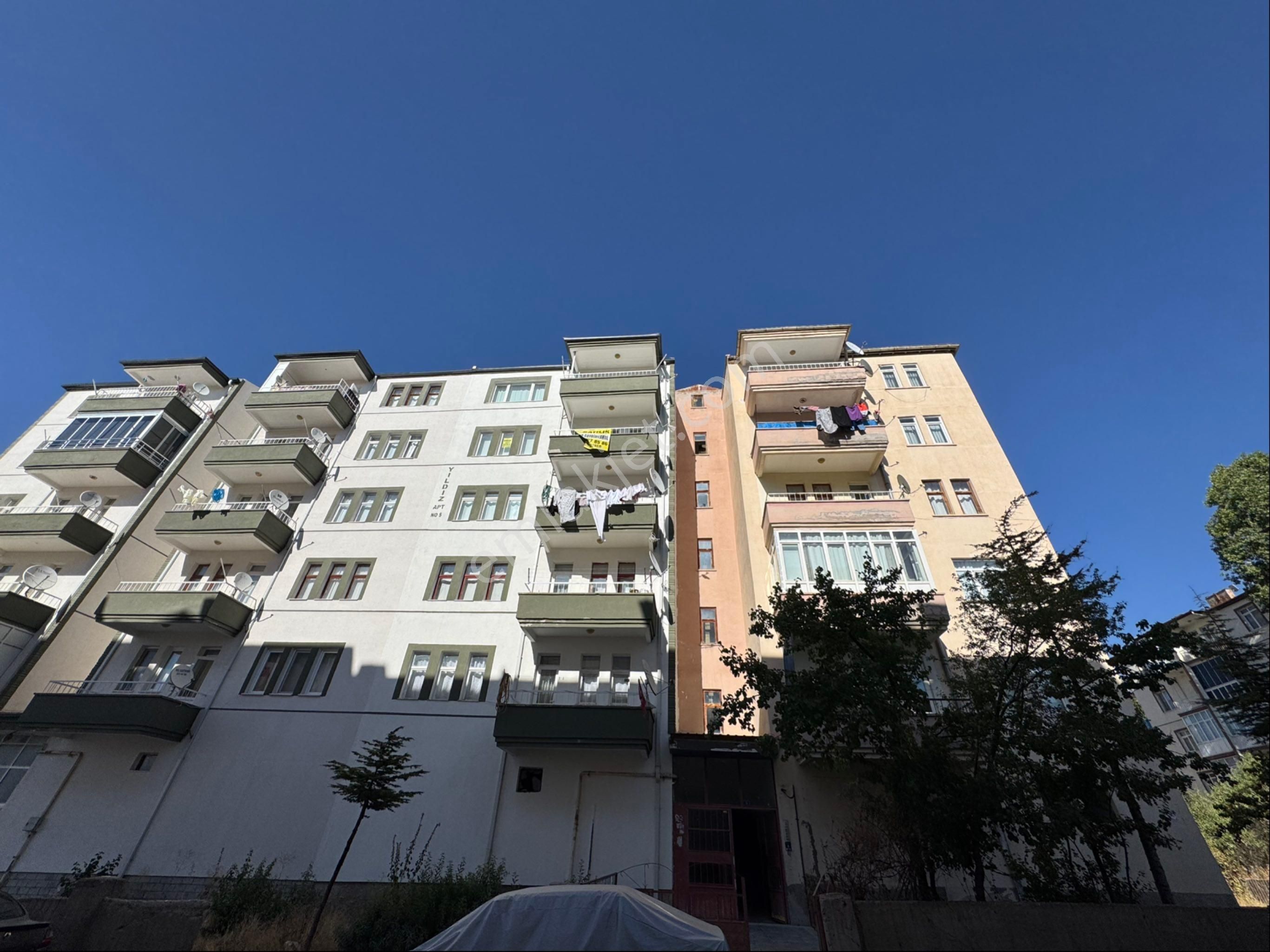 Tavlusun Mah. - 3+1 - Güneybatı Cephe - Ara Kat