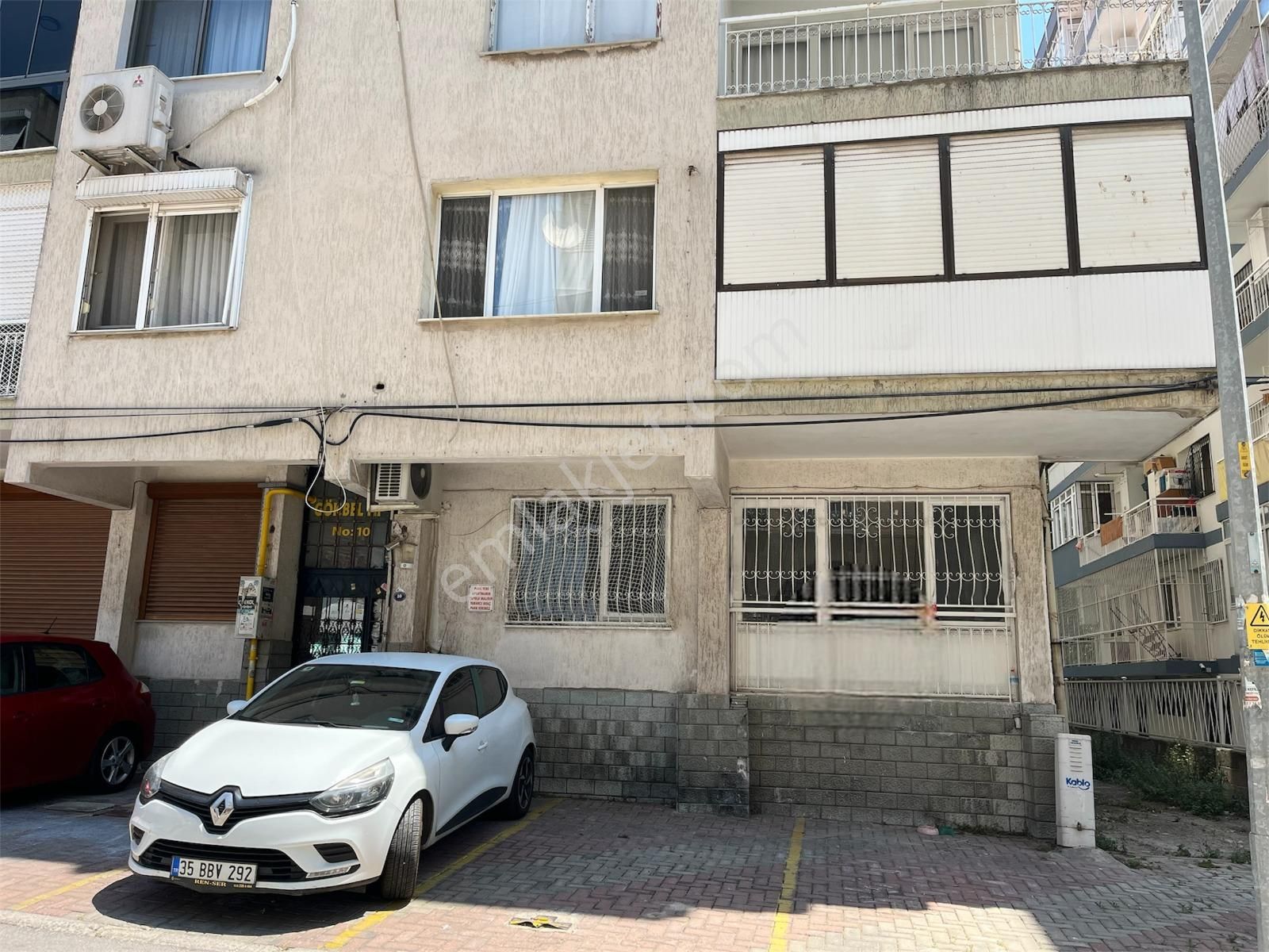 İzmir Konak Göztepe'de 4+1 Kiralık Daire