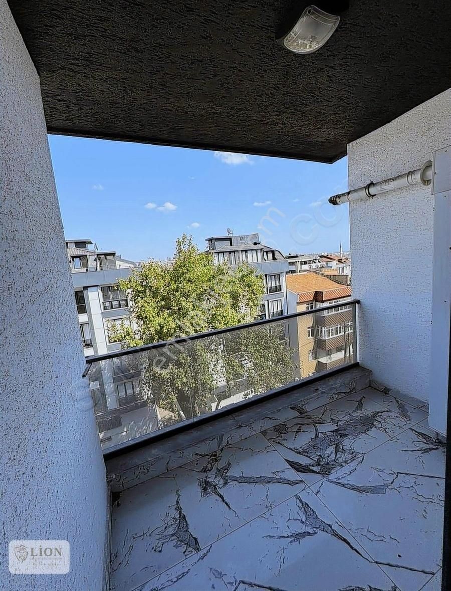 Beylikdüzü Yakupluda Satılık 5+2 Dubleks Metrobüse Yakın - Görsel 4