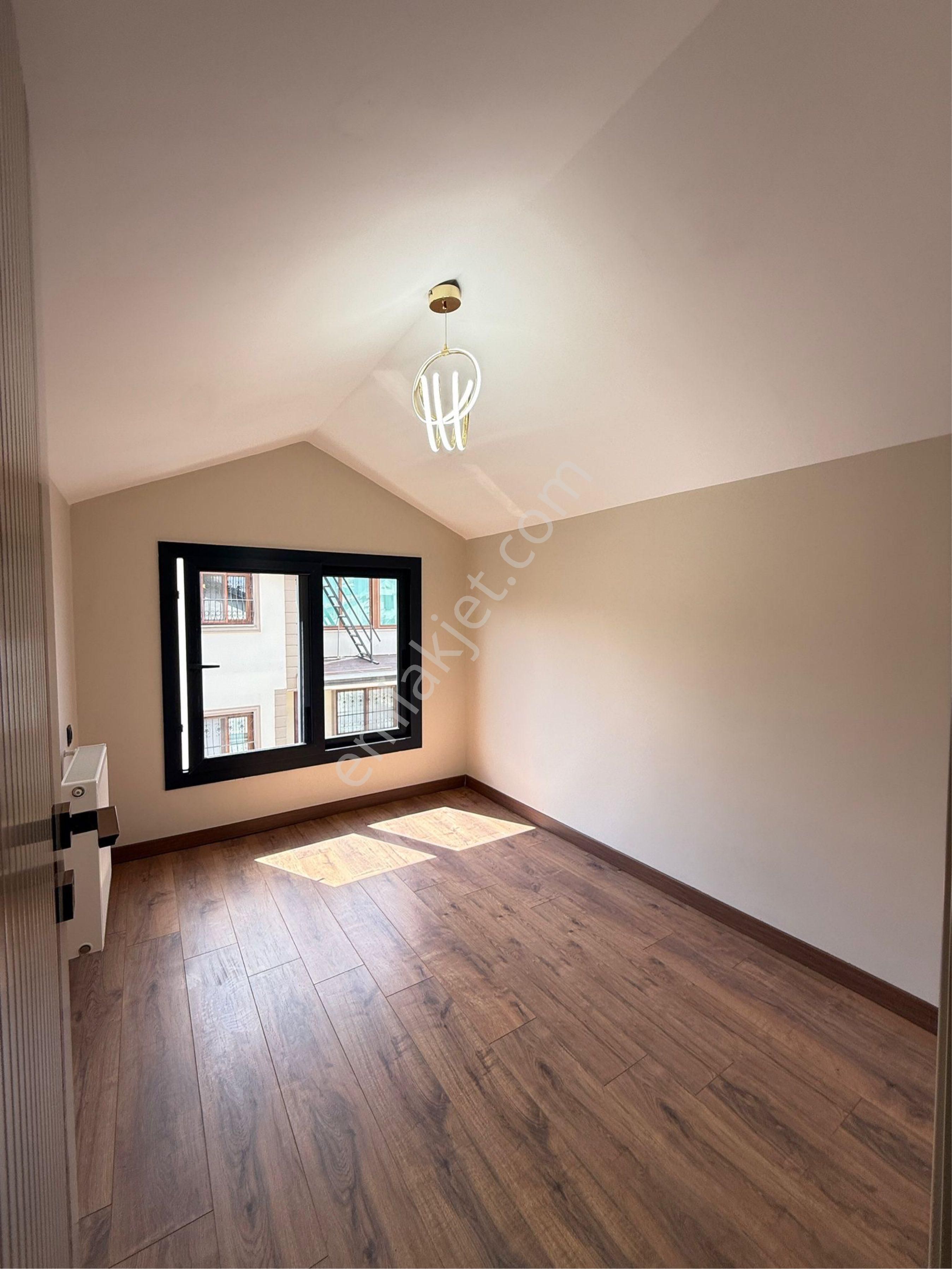 Sarıçam Çınarlı’da 5+1 Tripleks Villa - Görsel 16