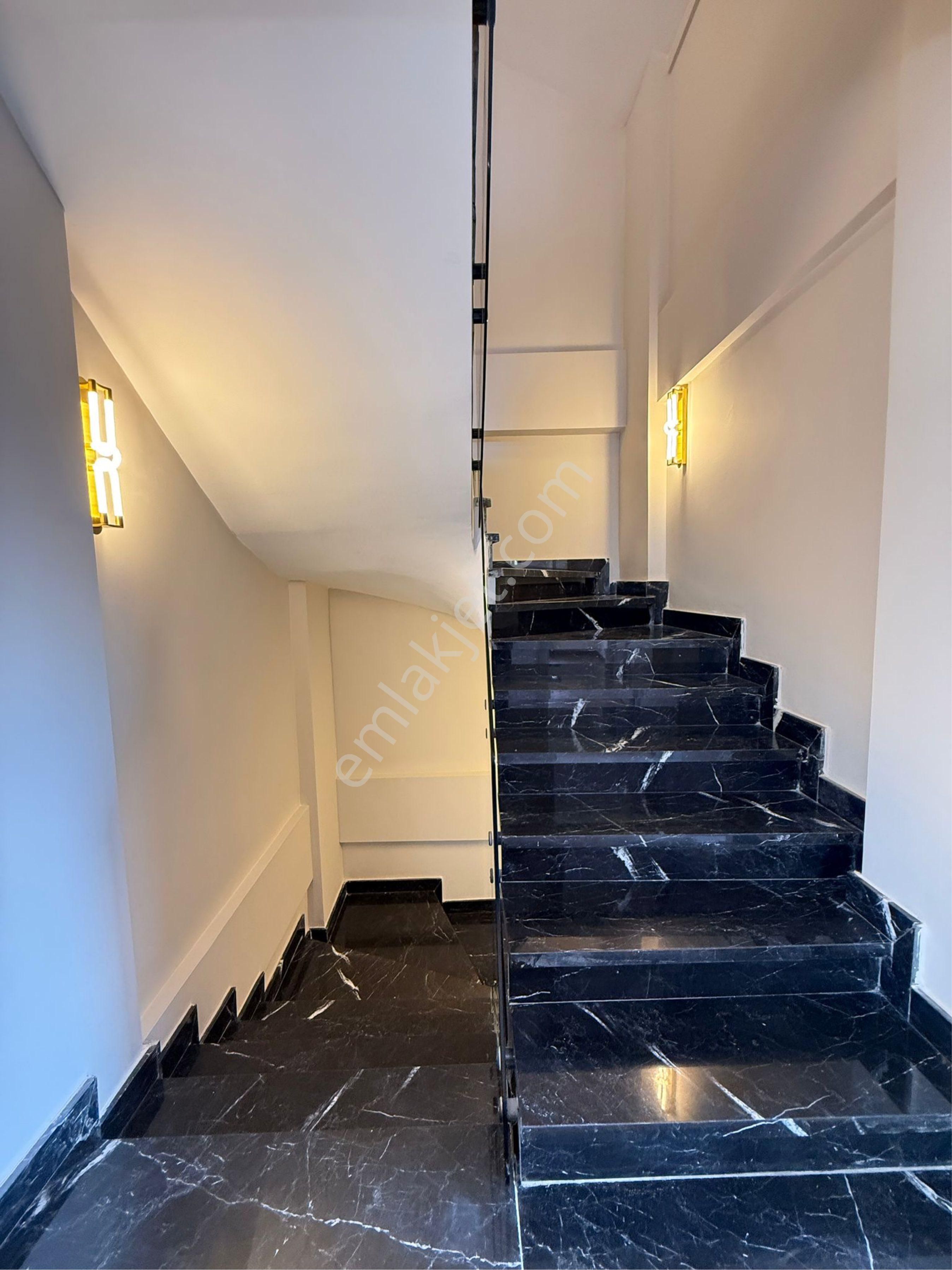 Sarıçam Çınarlı’da 5+1 Tripleks Villa - Görsel 8