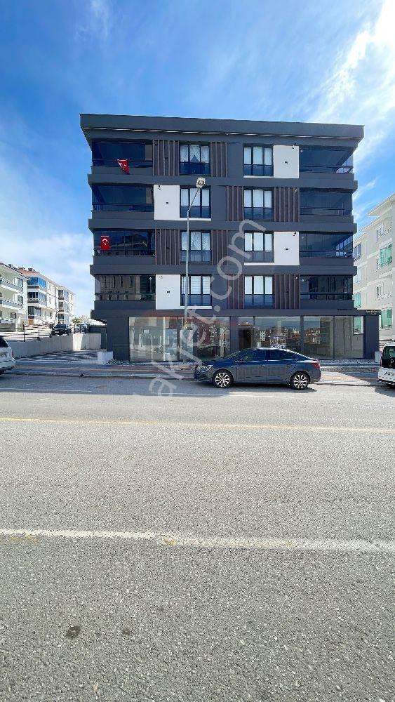 Güvenay - Çorum Mehmet Akif Ersoy 1. Cadde Üzeri Kiralık Dükkan - Görsel 3