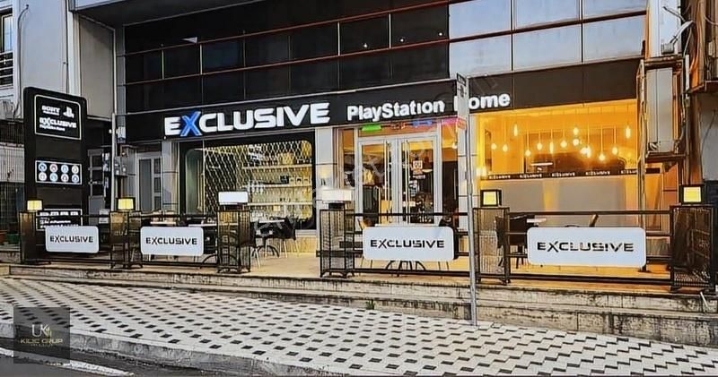 Sırrıpaşa Mh.çavdar Caddesi'nde 3 Katlı 550 M2 İşyeri Satılıktır
