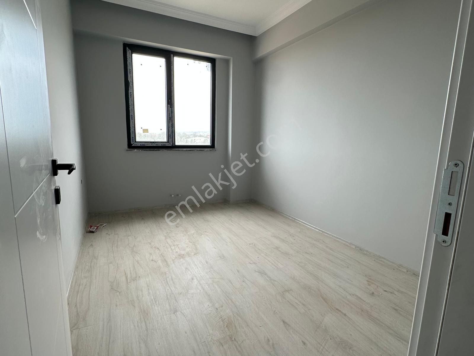 Havuzlu Sıfır Sitede Mutfak Ayrı 2+1 Kiralık - Görsel 9