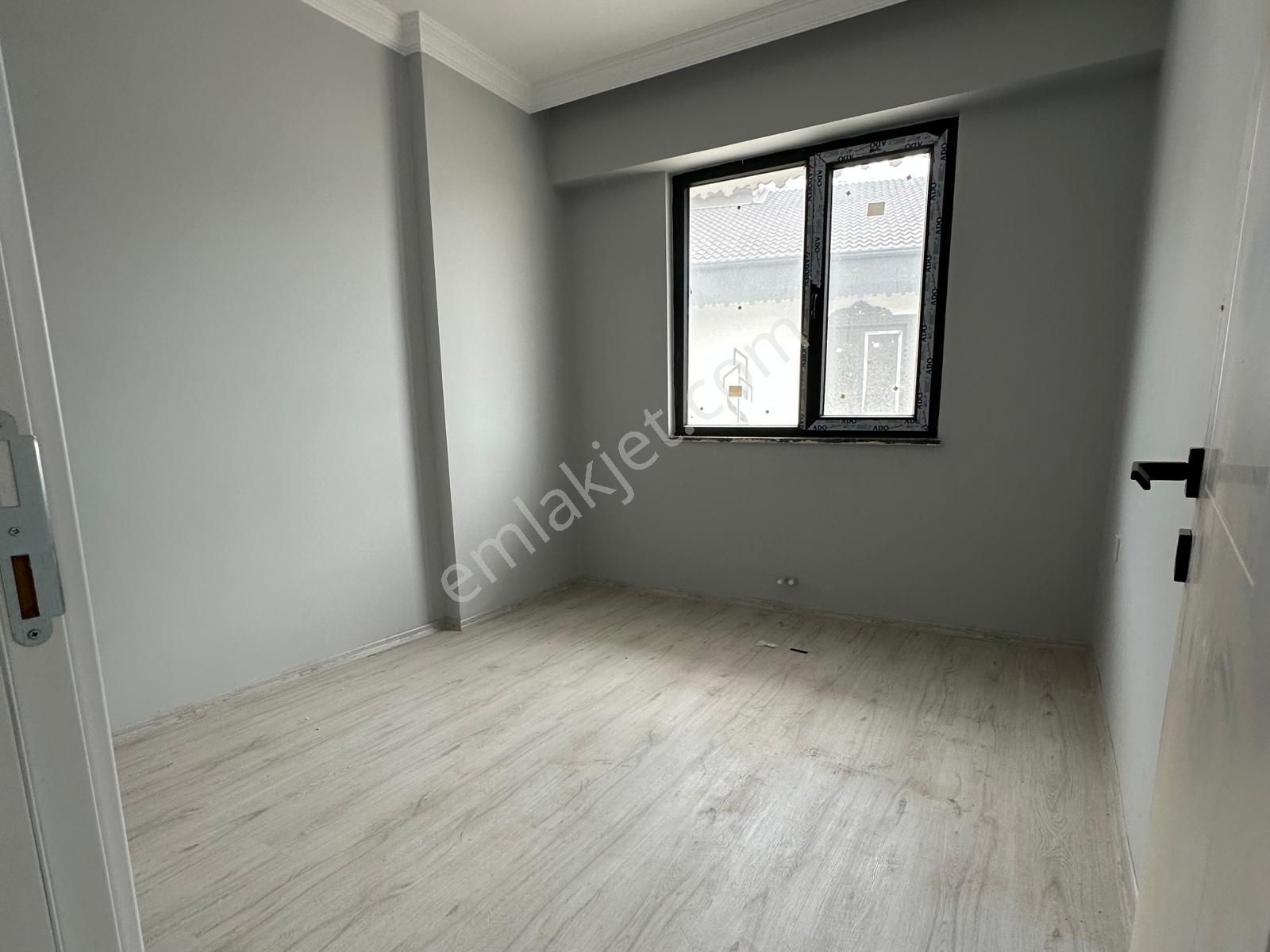 Havuzlu Sıfır Sitede Mutfak Ayrı 2+1 Kiralık - Görsel 8