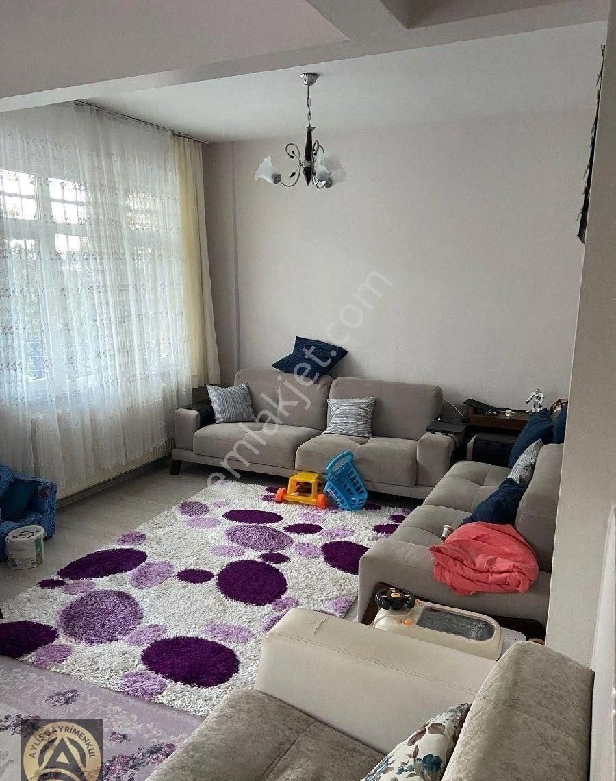 Sarıyer Tarabya Üstü Mahallesinde 2+1 Satılık Daire. - Görsel 4