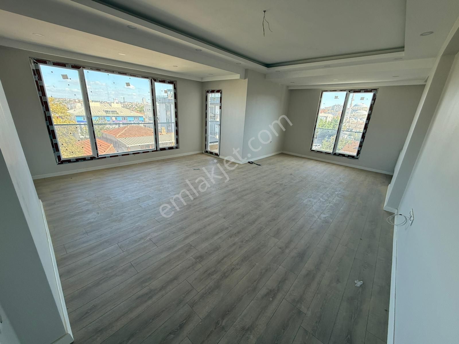 Çengelköy 'de Geniş Satılık 5+2 Çatı Dubleksi - Görsel 5