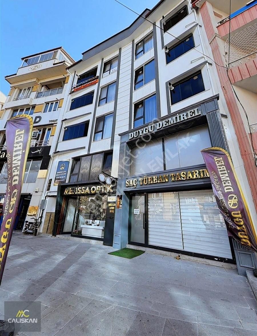 Çalışkan Emlak'tan Çarşı Merkez'de Satılık 1+1 Daire