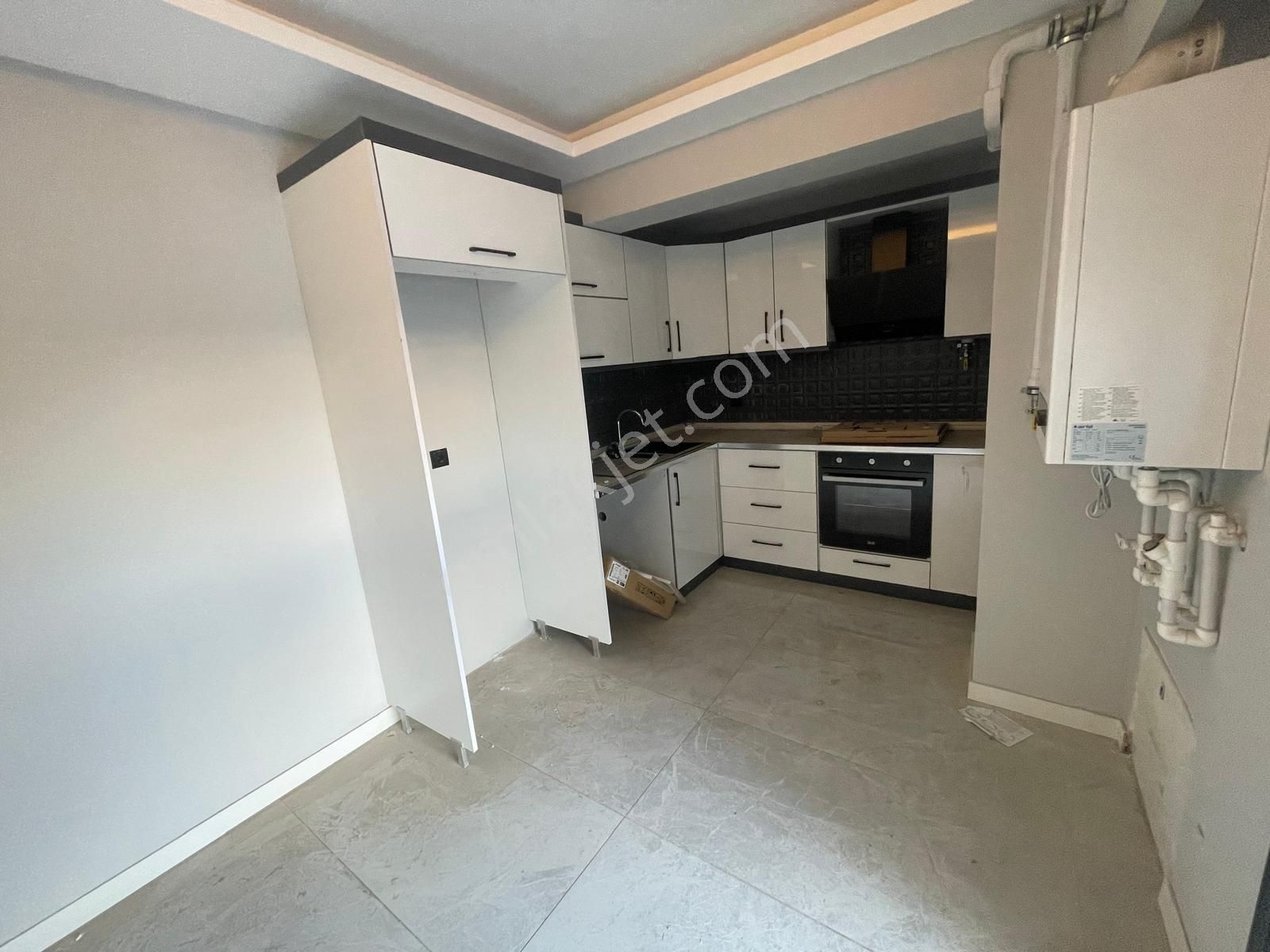 Eşiyok Emlak Tan Torbalı Da Site İçi Lüks 2+1 Kiralık Daire - Görsel 15