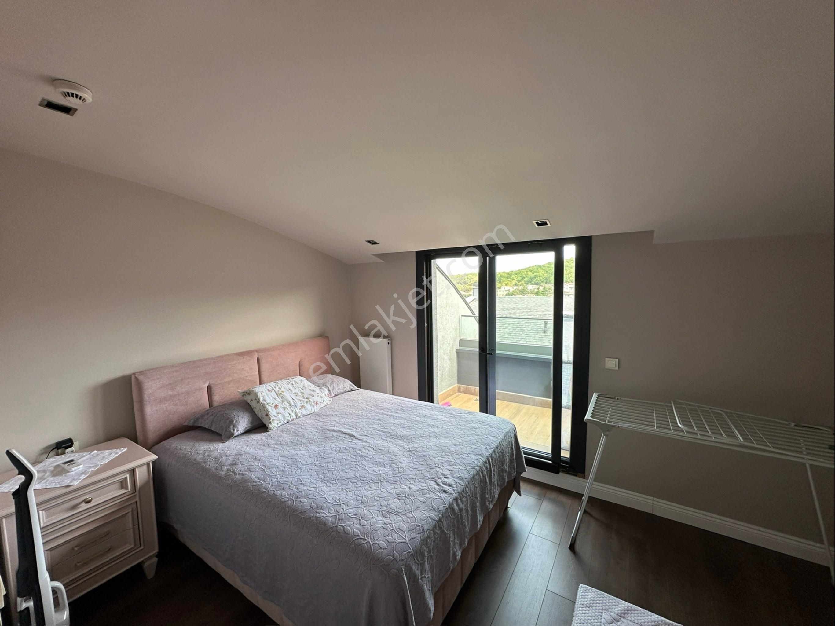 *realty World* Zekeriyaköyün En Özel Sitesinde Satılık Tripleks - Görsel 11