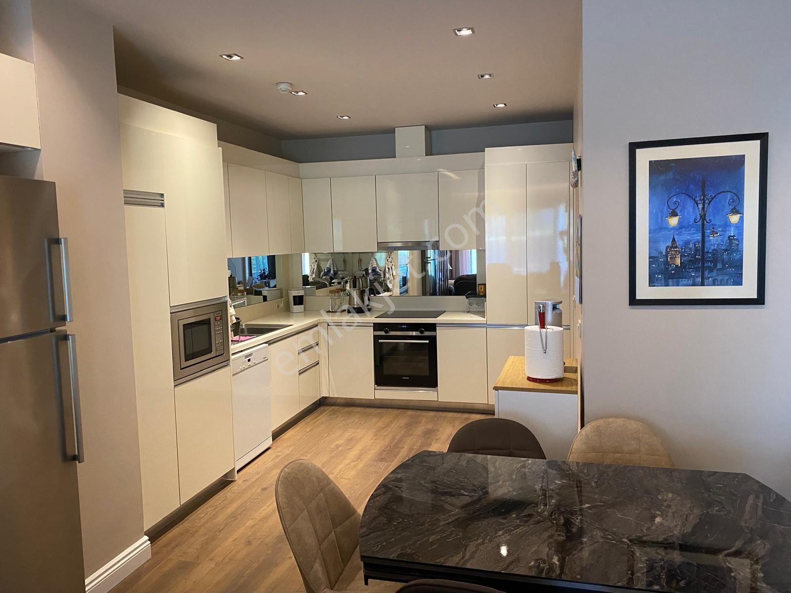 *realty World* Zekeriyaköyün En Özel Sitesinde Satılık Tripleks - Görsel 27