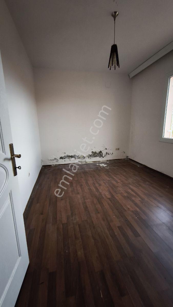 Aktif Gayrimenkulden Bağlarbaşında Satılık İmar İçi Bağ Evi. - Görsel 25