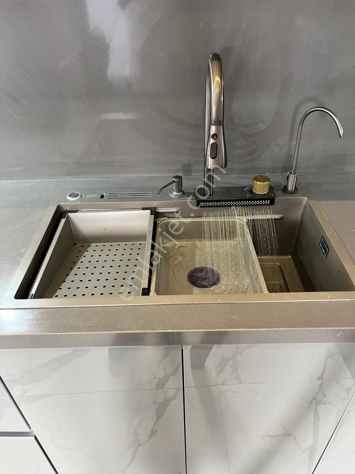 Edremit Kızılkeçili De Satılık 1+1 Özel Tasarım Full Eşyalı Köy Evi - Görsel 11