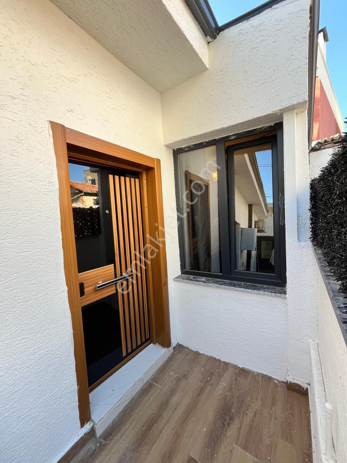 Edremit Kızılkeçili De Satılık 1+1 Özel Tasarım Full Eşyalı Köy Evi - Görsel 26